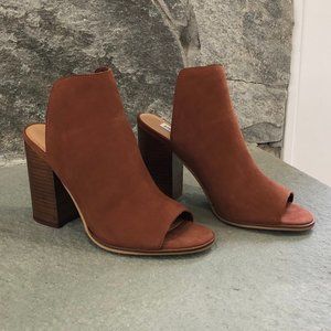 Steve Madden Cognac Tilt Block-Heel Mule Size 7.5M
